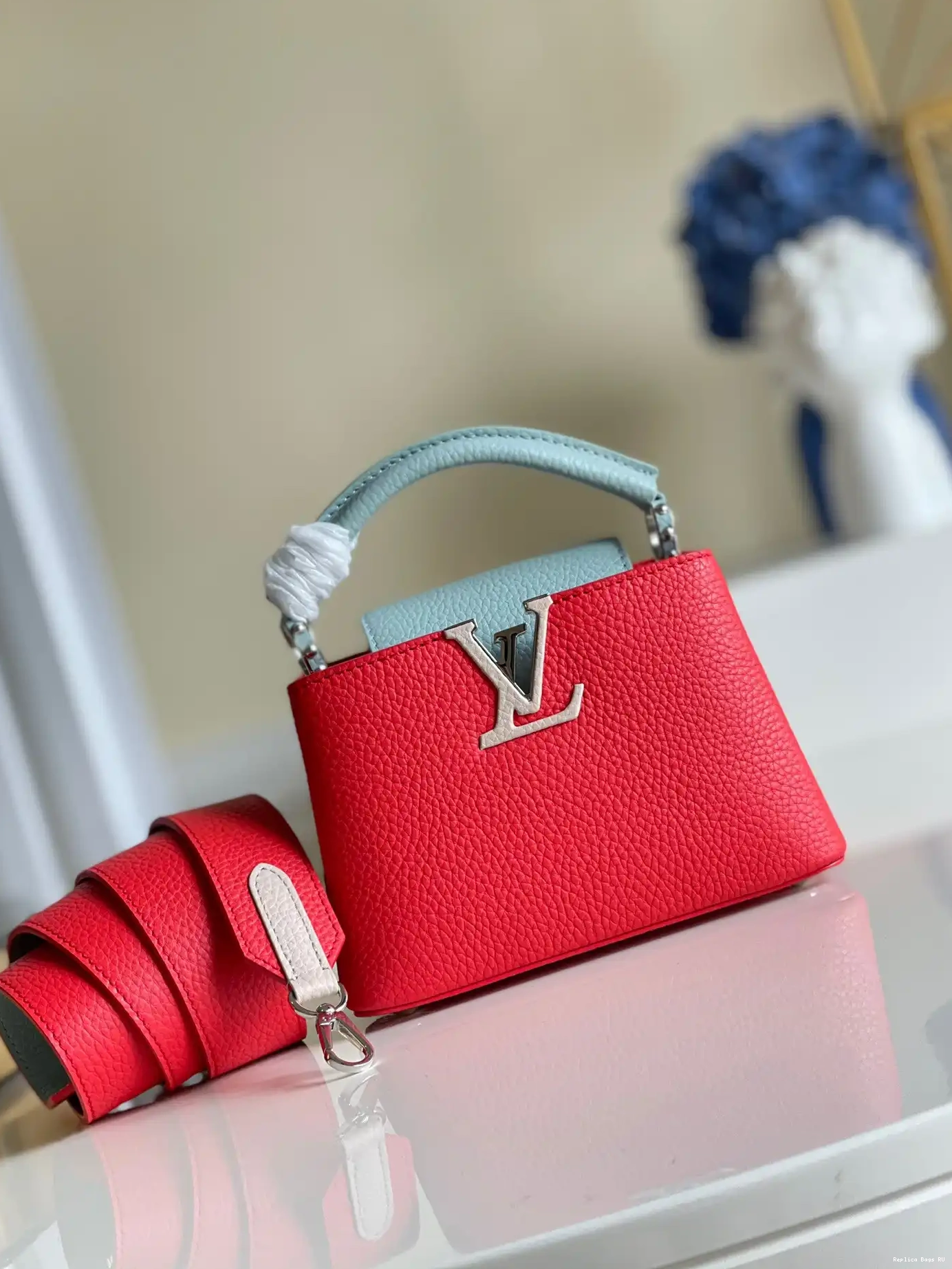VUITTON MINI CAPUCINES LOUIS 0518